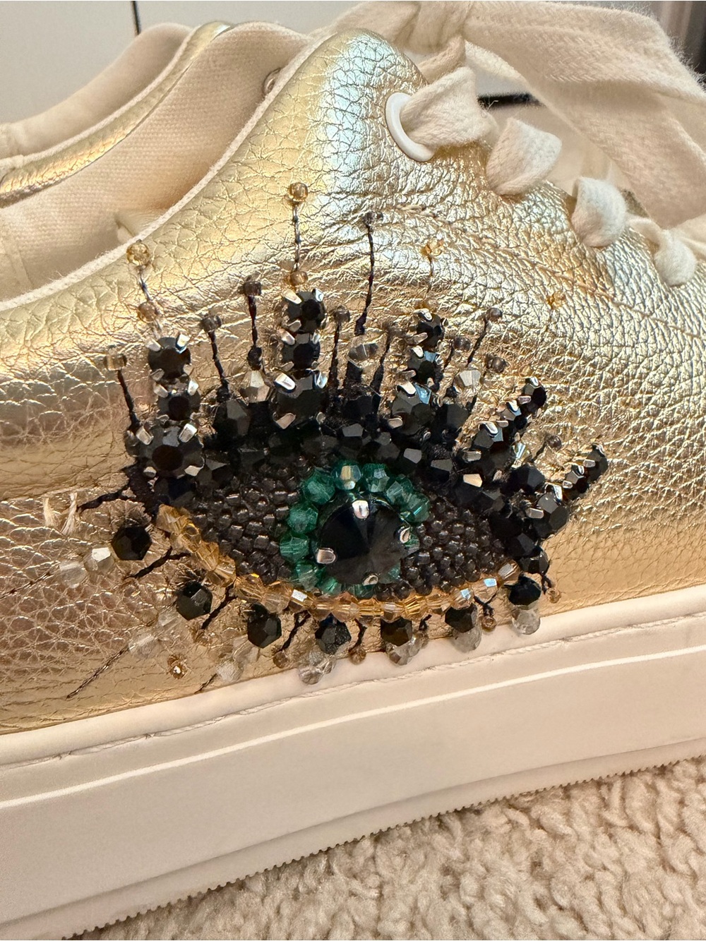 Kurt Geiger London Laney Eye Embellished Gold Leather Platform Sneakers Size 40 - Picture 2 of 12